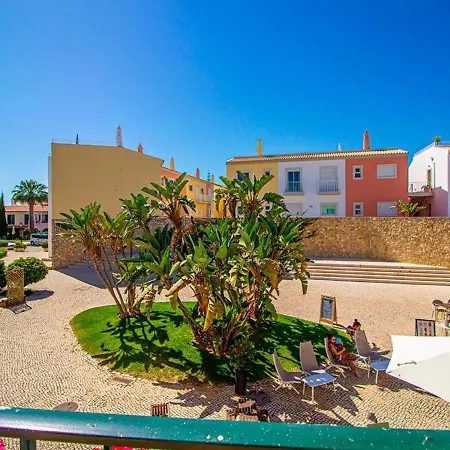 Stunning Two Bedroom In The Old Village